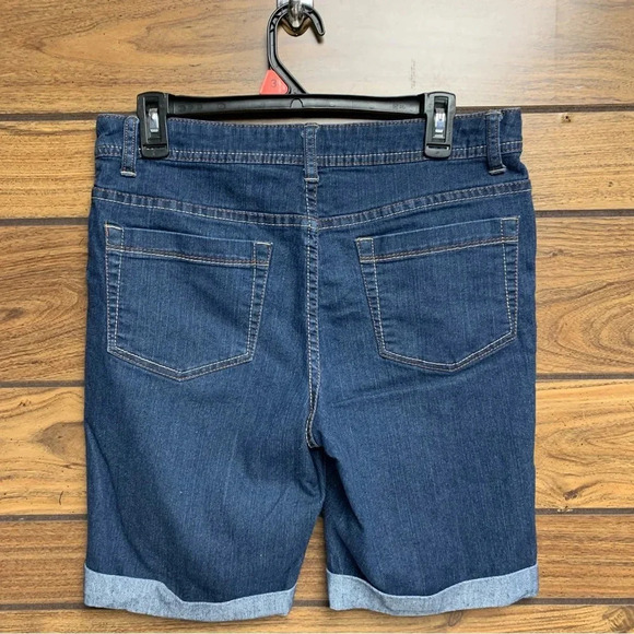 Faded Glory size 10 dark wash jean shorts 9 inch length real pockets cuffs - Picture 3 of 10